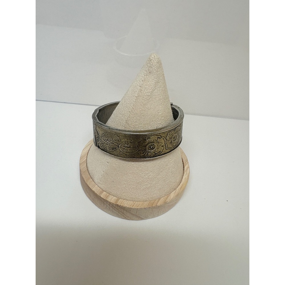 Vintage Floral Embossed Two Tone Hinged Bangle Bracelet Silver Gold Tone Boho